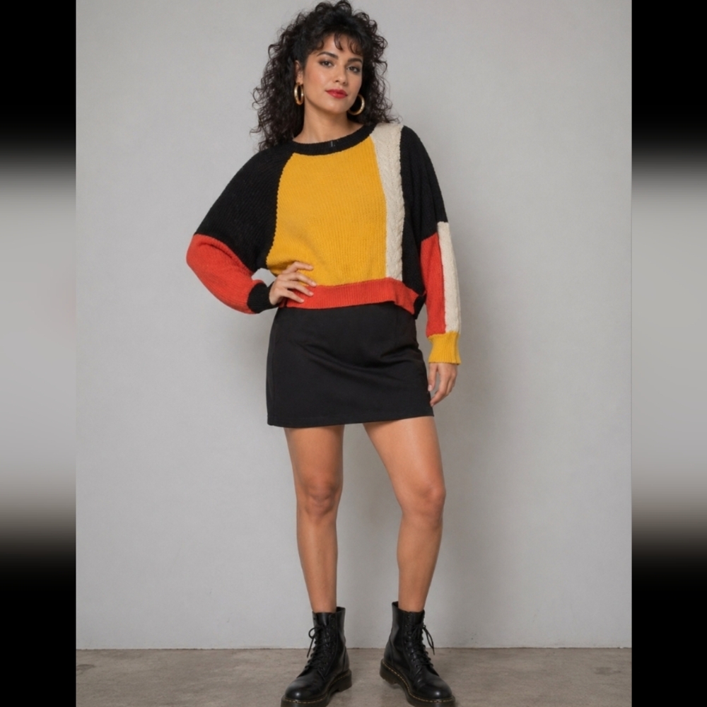 MOON & MADISON Crop Sweater Small